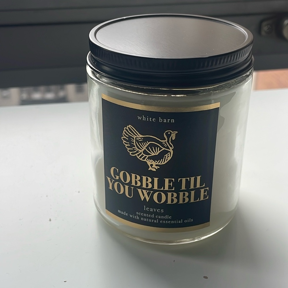 NWT Gobble Til You Wobble White Barn Bath and Body Works Leaves Candle